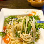 ピッツエリアバール　CACTUS　D'ORO - シラスと大葉と梅のペペロンチーノ冷製パスタ（乾麺に変更）とびこ添え