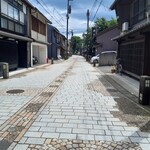Shiyouzakaiya - 石畳