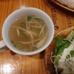 ロコカフェ ドライブイン - たまごスープ