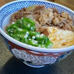 Yoshinoya - ❀『牛麦とろ丼』【並】(602えん)
                      
                      とろろ”オクラがトッピング♬
                      