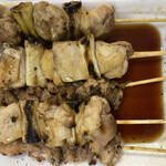 Yakitori Hoshino - 小肉(タレ)100円 肉ネギ(タレ)100円