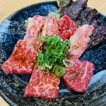 お肉屋さんの焼肉 まるやす - 