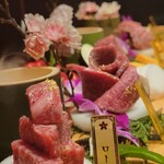 個室焼肉 夜桜 - 