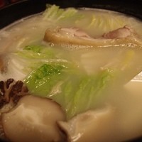 八起庵 丸太町本店 - もう少しで肝心のお鍋を撮り忘れるとこでした。
