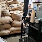 AUNG COFFEE Myanmar Coffee Lab - 