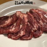 大衆炭火焼肉ジンギスカン ホルモン酒場 風土. - 