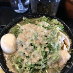 無鉄砲しゃばとん - 豚そば大盛り＋味玉