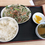 Mizukitei - レバニラ定食