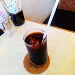 ポケット - ストローは紙製　エコですね〜