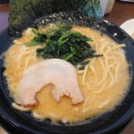 Yokohama Iekei Ramen Ryoumaya - 