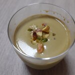 手作りマフィン レフィーユ - ピスタチオプリン450円