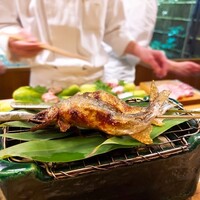赤坂 菊乃井 - ⚫焼物「鮎塩焼き　蓼酢」