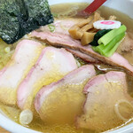 とら食堂 - 塩焼豚ワンタン麺 1240円