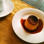 洋食屋シカレ - 自家製プリン+150円