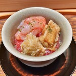 肉割烹 上 - 小丼：トモサンカク 縞海老  煮穴子 毛蟹 酢橘