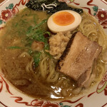 にんにく屋 五右衛門 - 特製にんにくラーメン（醤油）