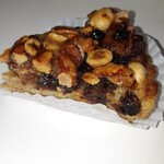 patisserie Le Coeur - ラムレーズンと木の実のタルト