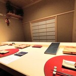 Binchoutan Yakitori Torishige - 2022.7店内