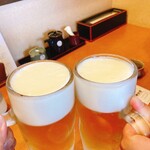 横田屋  - 生ビールで乾杯