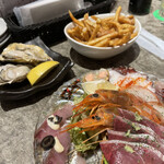 魚とワインはなたれThe Fishand Oysters - 