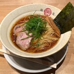 麺屋YAMATO - 料理写真:醤油らぁ麺
