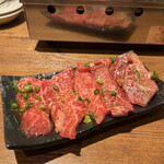 ホルモン焼肉 しまちゃん - 