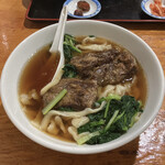 西安刀削麺 - 豚軟骨刀削麺 790円