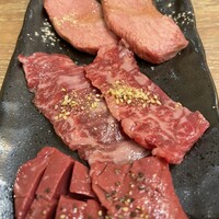 焼肉家 KAZU 別邸 - 