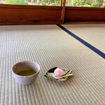 旧近衛邸 - 抹茶セット(¥450)