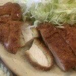とんかつ桂 - カツの厚み