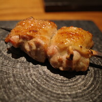 横濱里葉亭 鶴屋町店 - 熊野地鶏のモモ