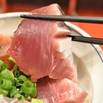 ラボラトリー - ３種丼(天然桜ます、日戻り初かつお、天然真鯵)