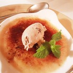 ラ シャッス - アルマニャックのアイスとクレームブリュレ