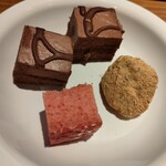 ドーミーイン - プチケーキ、わらび餅