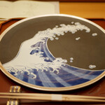 美会 - 前回同様に色合い鮮やかなお皿