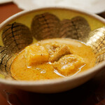 美会 - ●マッサマンカレー
      別名：世界一美味しいカレー