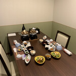 緑水亭 勝浦別館 翠海 - 朝食の部屋　夕食と同じ部屋で個室です