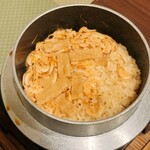 緑水亭 勝浦別館 翠海 - 桜海老の釜飯　一人前約一合、食べてしまいました