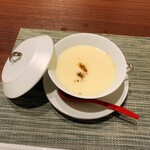 緑水亭 勝浦別館 翠海 - 鰻の玉地蒸し　チーズに玉葱とモロコシ餡