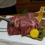 和牛 まつした - ●7周年記念ｺｰｽ9000+飲み放題付1500+追加単品(厚切ﾊﾗﾐ3,900円 切り落とし1500+ｺｰｽﾎﾙﾓﾝ600)+ｽﾊﾟｰｸﾘﾝｸﾞﾜｲﾝ ｶﾞｳﾞｧ5000＝21,500円