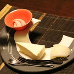 茜彩庵 山水 - 無花果のアイス／女将のムーズ／藤岡の梨