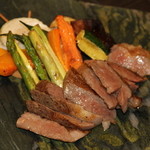 茜彩庵 山水 - 上州和牛炭火焼 焼き野菜色々