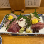 味のまる藤 - 刺身盛り合わせ