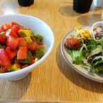 カメイノ食堂 - トマトとアボカドの冷やし中華