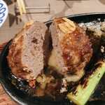 ステーキ&ハンバーグそして勝揚げ 肉山 - 