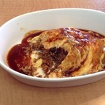 洋食屋バンフィール - 中身はカレーのオムライス♪
デミグラで(^_-)