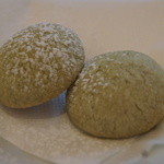 ブラッセリー ラシュレ - (2013.03)茶菓子。抹茶のクッキーかな？