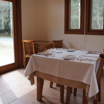 ブラッセリー ラシュレ - (2013.03)すっきりと落ち着いた店内。