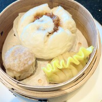 龍天門 - 蒸し点心三種