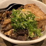 すこぶる - ぶる丼 850円